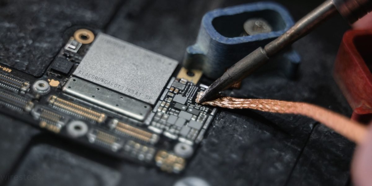 How to Choose the Right PCB Assembly Service for Your Project- espcba
